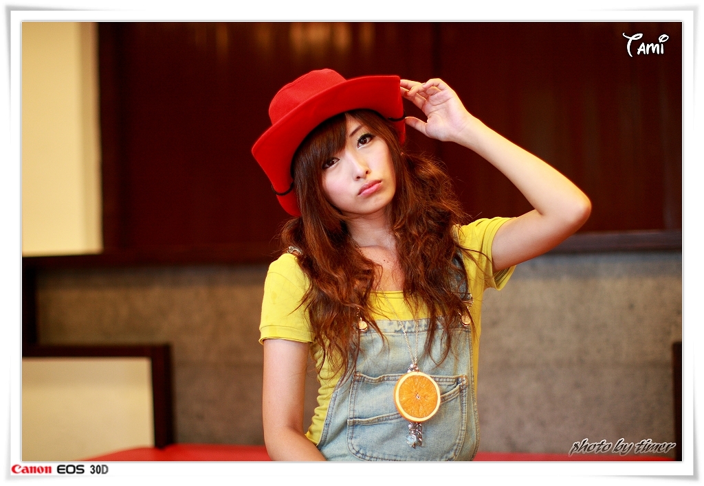 台湾清纯美女-Tami-兒童育樂中心外拍